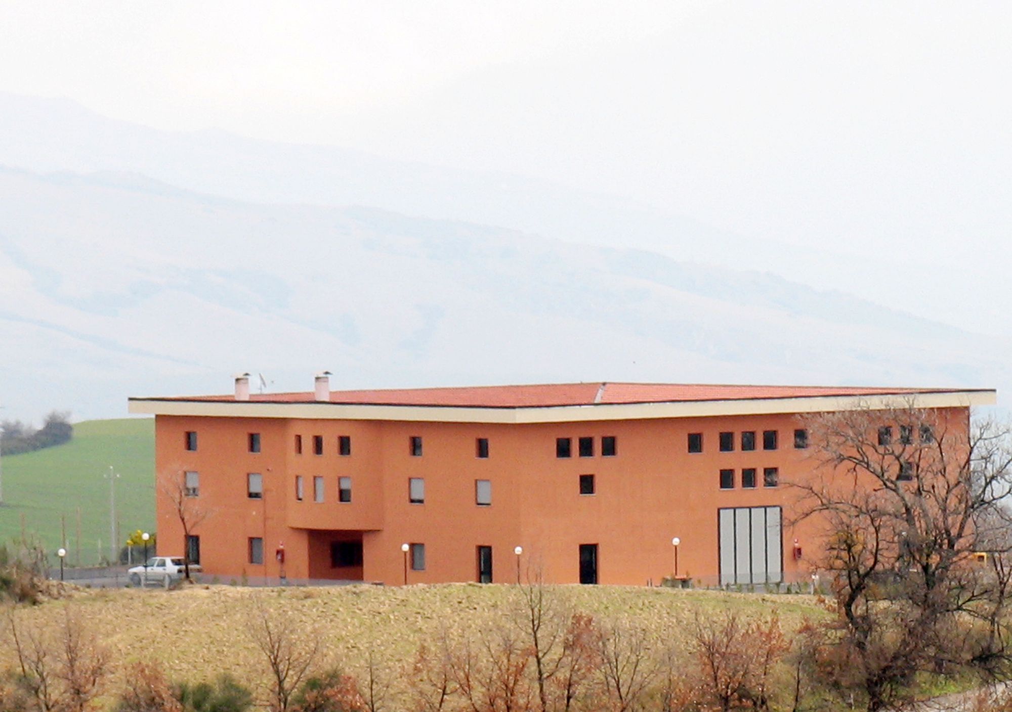 La cantina Graziano sulle colline di Roccanova